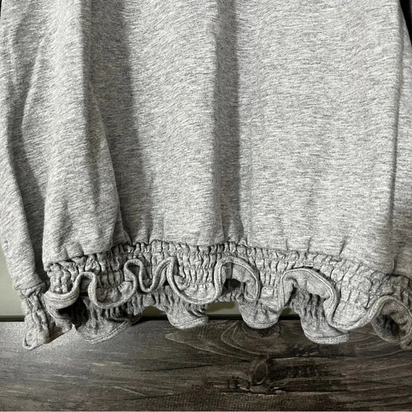 Michael Kors Cropped Smock Ruffle Waist Gray Sweatshirt Size Large Cotton Blend - Picture 7 of 8